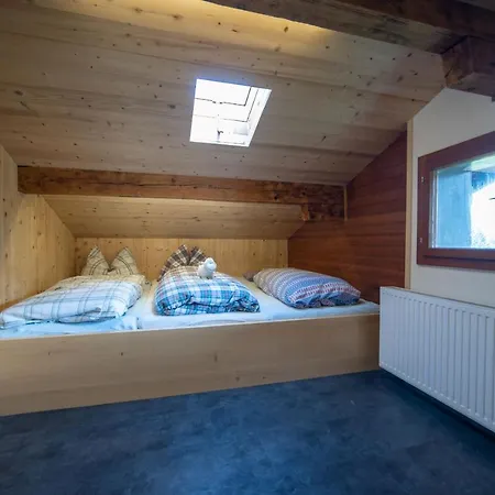 Apartament Burtscha 5 *